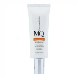 کرم ضدآفتاب بیرنگ ام کیو SPF50 مدل INVISIBLE، مناسب پوستهای چرب، حجم 55 میلیلیتر