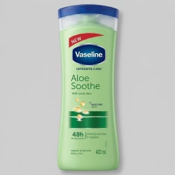 لوسیون بدن وازلین مدل Aloe Soothe حجم 400 میلی‌لیتر نرم‌کننده و آبرسان پوست خشک و معمولی با عصاره آلوئه ورا جذب سریع و حفظ لطافت و نرمی پوست بعد از استحمام